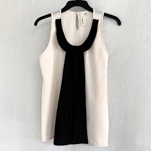 Robin K. Sleeveless Top Baby Doll Style Blush Sz M